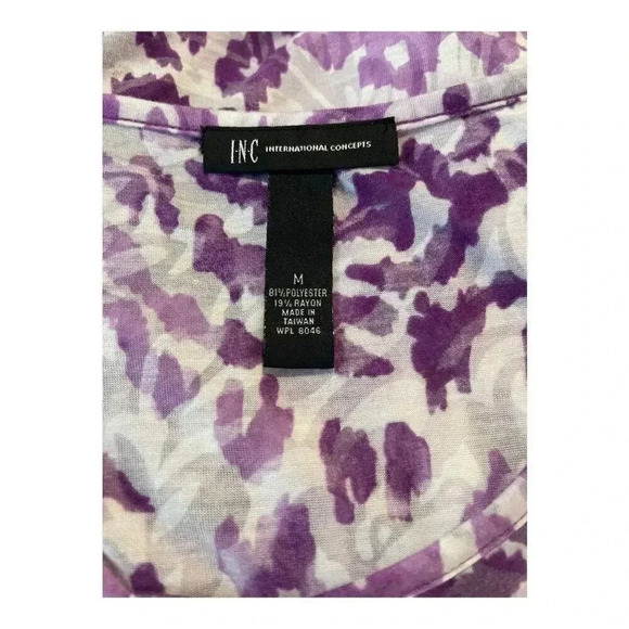 INC‎ international concepts purple and white short sleeved blouse size medium - Picture 4 of 4